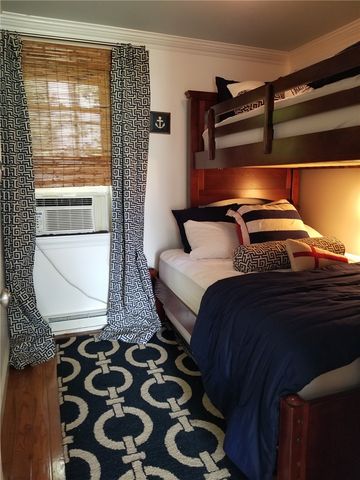 97 Narragansett Avenue C3, Newport, RI 02840