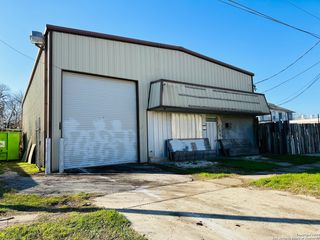 110 WARD AVE, San Antonio, TX 78223