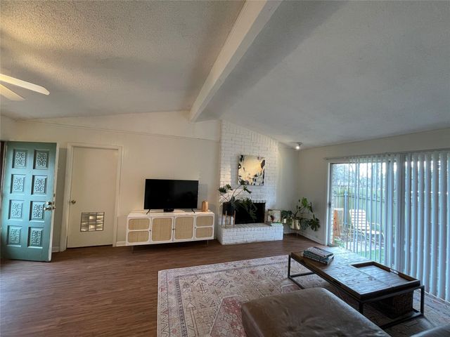 914 Beaver TRL A, Austin, TX 78746