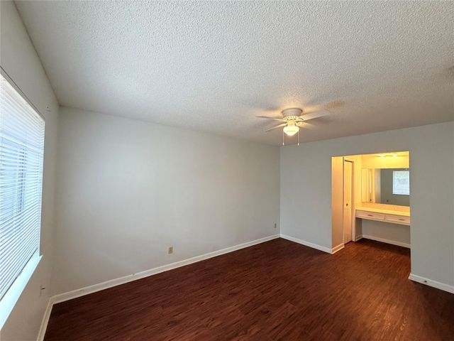 914 Beaver TRL A, Austin, TX 78746