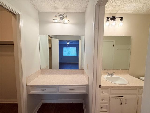 914 Beaver TRL A, Austin, TX 78746