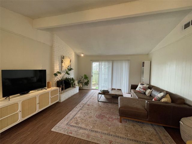 914 Beaver TRL A, Austin, TX 78746