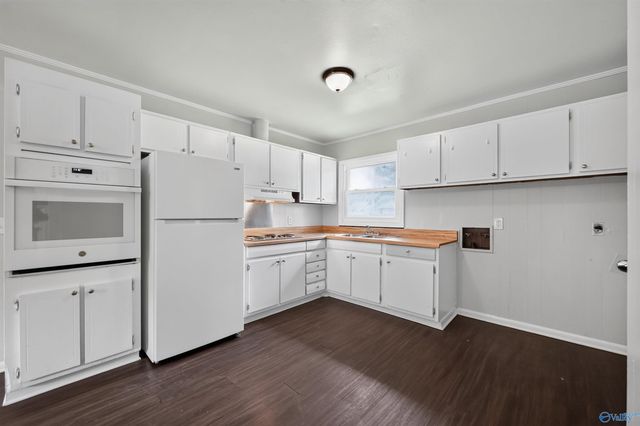 4913 Westwood Drive NW, Huntsville, AL 35810