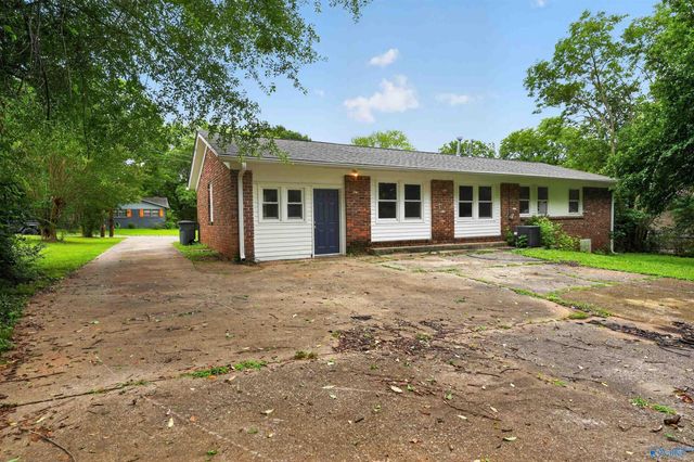 4913 Westwood Drive NW, Huntsville, AL 35810