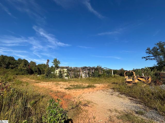 3692 N 14 Highway, Greer, SC 29651