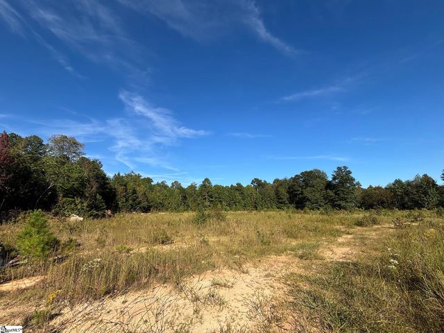 3692 N 14 Highway, Greer, SC 29651