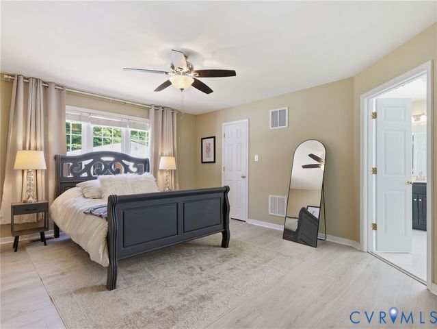 8124 Castle Grove Dr, Mechanicsville, VA 23111