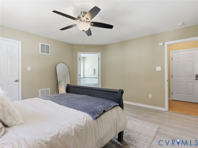 8124 Castle Grove Dr, Mechanicsville, VA 23111