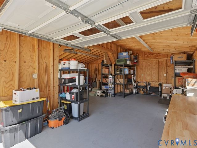 8124 Castle Grove Dr, Mechanicsville, VA 23111