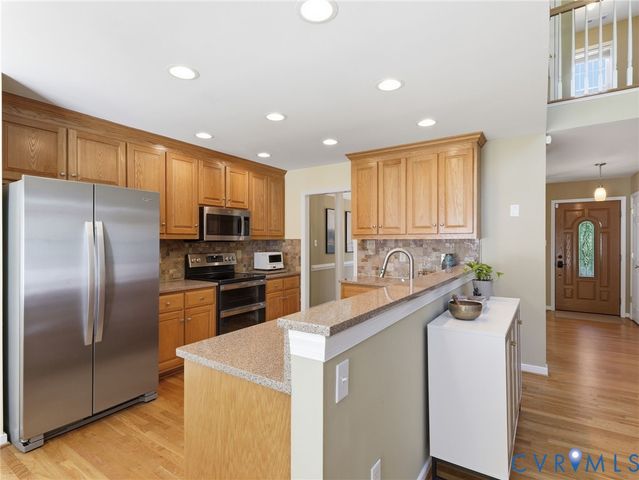 8124 Castle Grove Dr, Mechanicsville, VA 23111