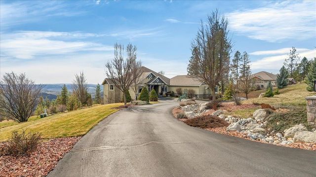 5423 W Hayden Ln, Spokane, WA 99208