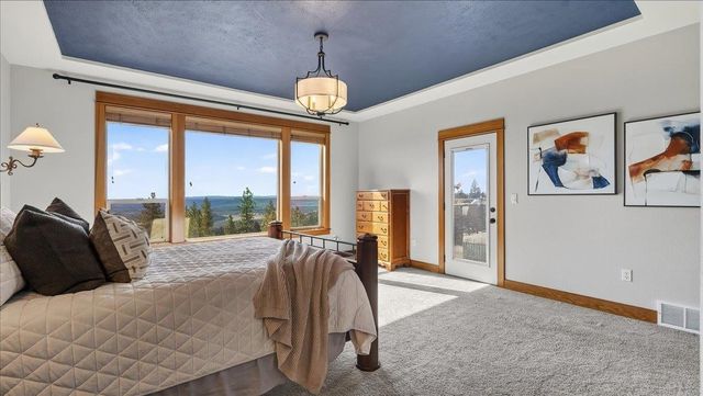 5423 W Hayden Ln, Spokane, WA 99208