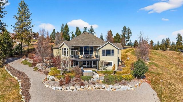 5423 W Hayden Ln, Spokane, WA 99208