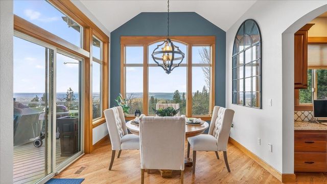 5423 W Hayden Ln, Spokane, WA 99208