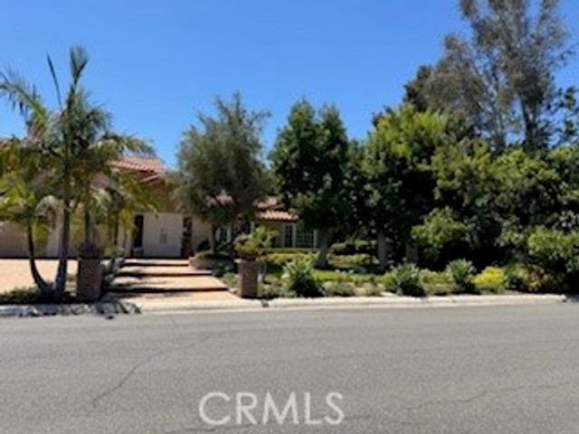 10821 Vida Way, Villa Park, CA 92861