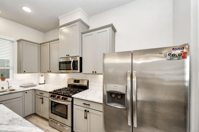 9017 Lonestar Creekbend Lane, Houston, TX 77080