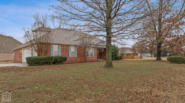 1010 Brownstone Drive, Jonesboro, AR 72404