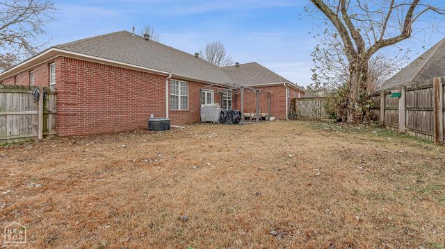 1010 Brownstone Drive, Jonesboro, AR 72404