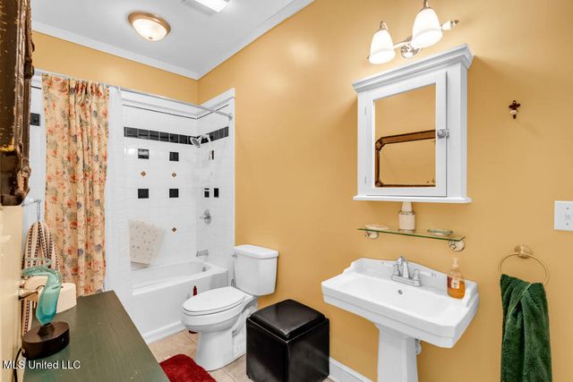 1705 Oleander Avenue, Gulfport, MS 39501