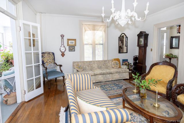 819 Van Wagner Road, Poughkeepsie, NY 12601