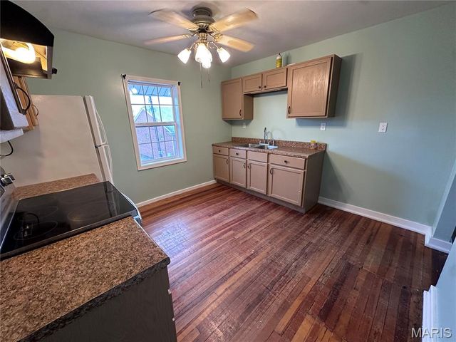 203 N Kingshighway A & B, Sikeston, MO 63801