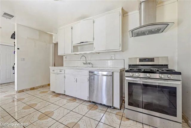 1054 W 24th, Merced, CA 95340