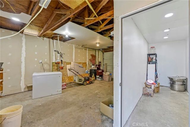 1054 W 24th, Merced, CA 95340