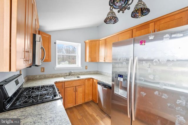 1321 N CHATHAM RD, Coatesville, PA 19320