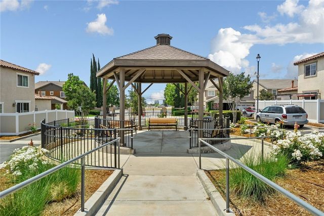 33934 Lily Road, Yucaipa, CA 92399