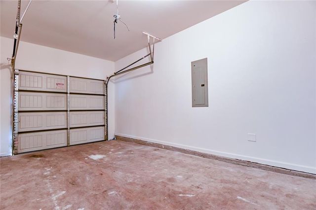 6344 Woodwell Drive, Union City, GA 30291