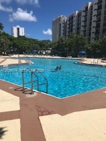 16919 N Bay Road 705, Sunny Isles Beach, FL 33160