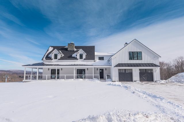 22 Stags Leap Lane, Wilmington, VT 05363