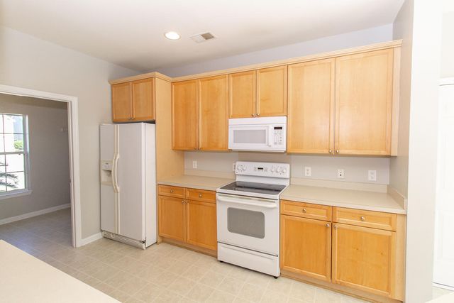 113 Carolinian Drive, Summerville, SC 29485