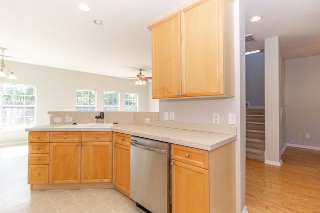 113 Carolinian Drive, Summerville, SC 29485
