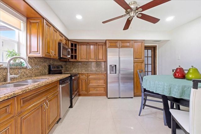 8197 W 14th Ct, Hialeah, FL 33014