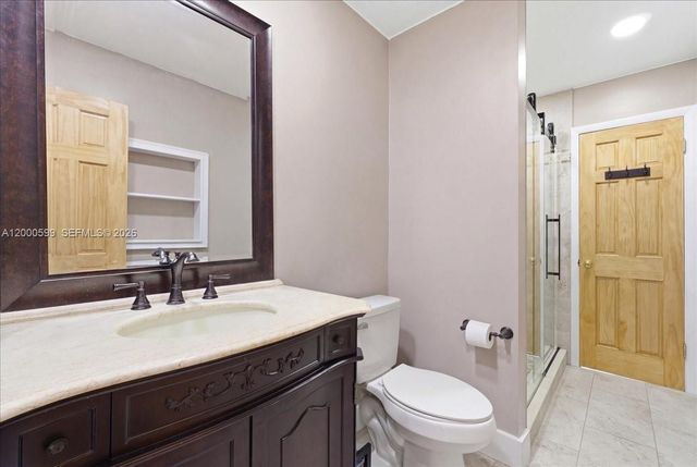 8197 W 14th Ct, Hialeah, FL 33014