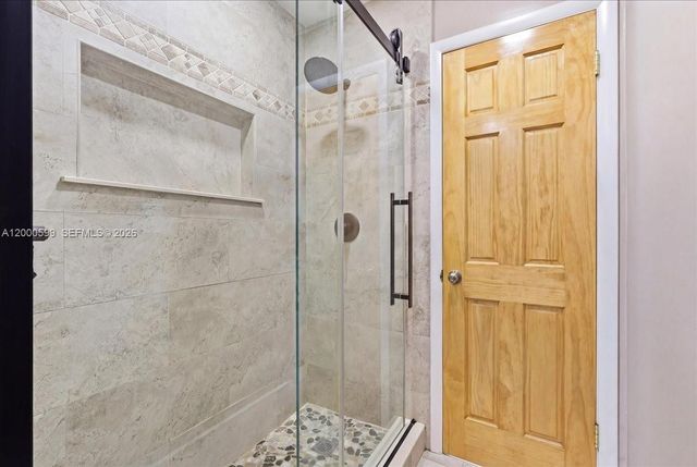 8197 W 14th Ct, Hialeah, FL 33014