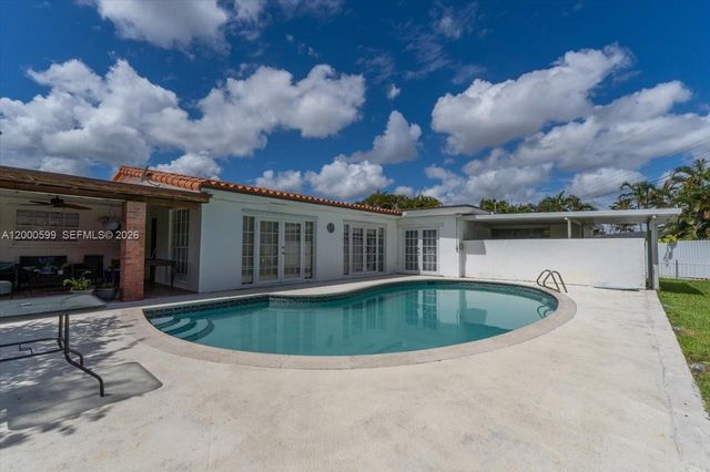 8197 W 14th Ct, Hialeah, FL 33014