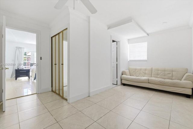 8197 W 14th Ct, Hialeah, FL 33014