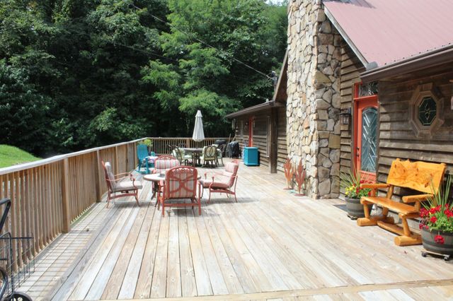 6502 Pleasant Ridge Rd, Sparta, TN 38583