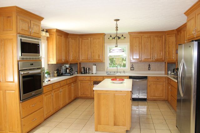 6502 Pleasant Ridge Rd, Sparta, TN 38583