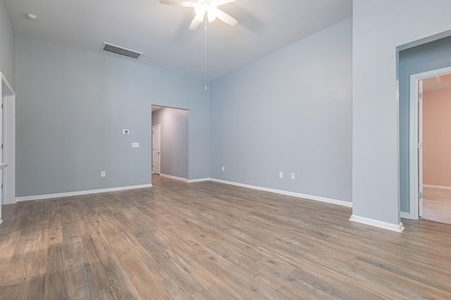 432 Craigflower Ct., Longs, SC 29568