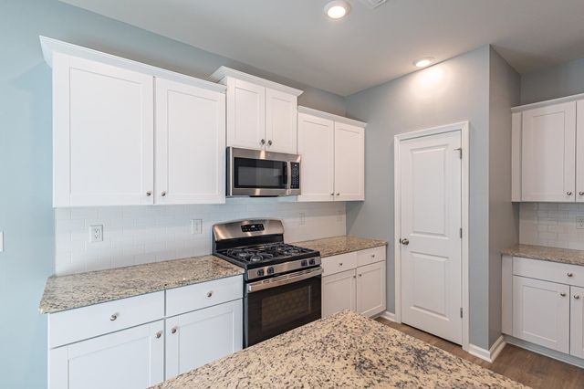432 Craigflower Ct., Longs, SC 29568