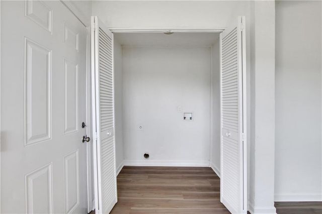 934 Joseph E Bonne Blvd NW, Atlanta, GA 30314