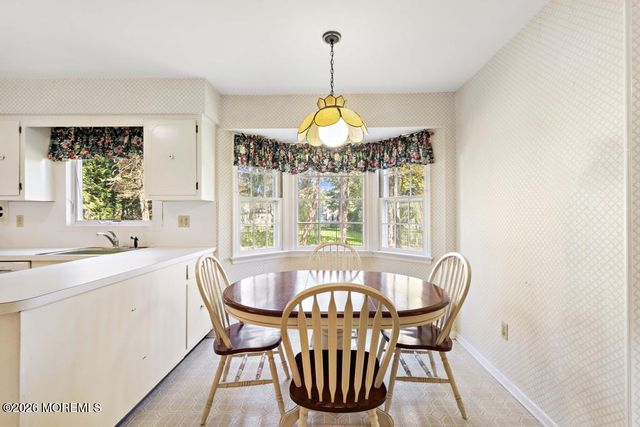 68 Rustic Terrace, Little Silver, NJ 07739