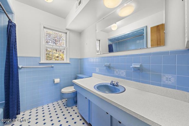 68 Rustic Terrace, Little Silver, NJ 07739