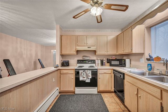 5200 Royalton Road D-8, North Royalton, OH 44133