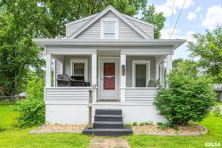 431 DOERING Avenue, East Peoria, IL 61611