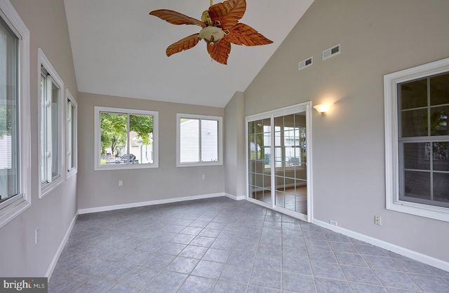 27 KELLY DR, Deptford, NJ 08096