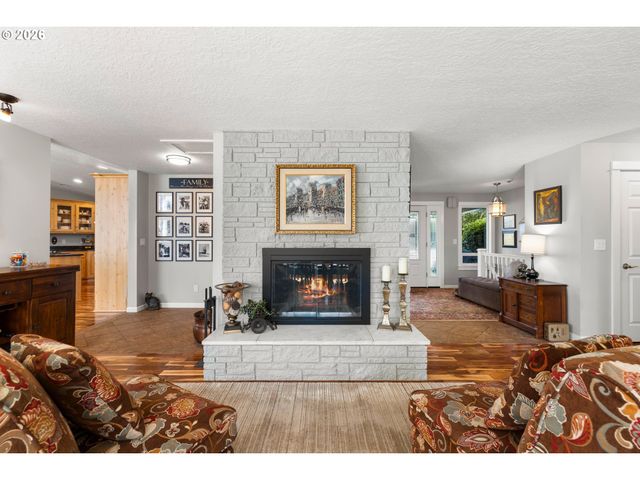 24801 Sw LADD HILL Rd, Sherwood, OR 97140